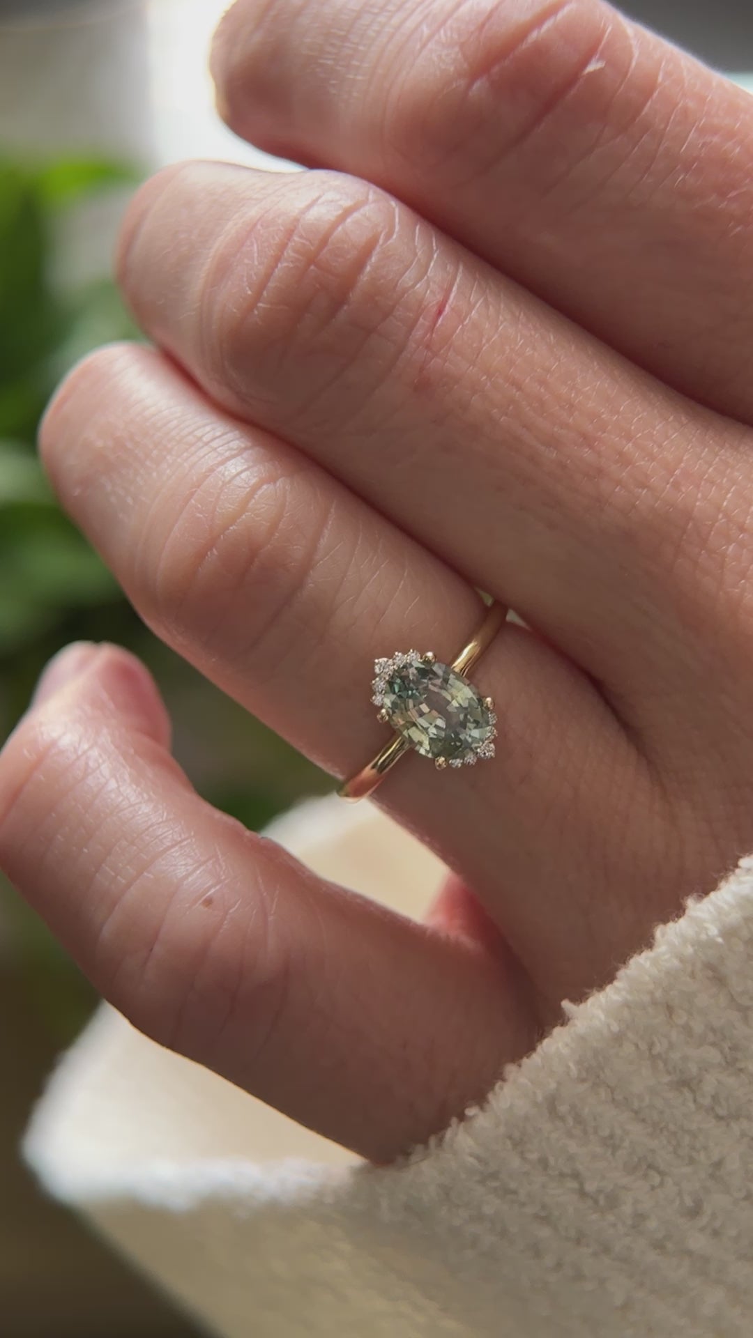 The Half Halo Ring - 1.54 CT Oval Minty Teal Montana Sapphire