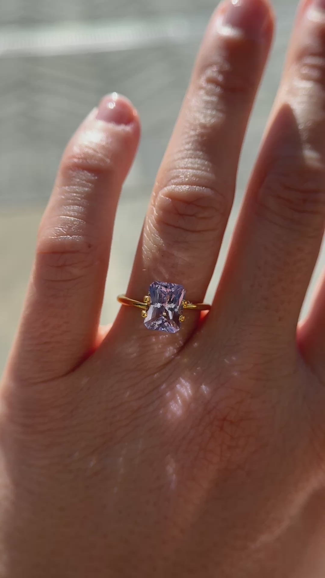 3.14 CT Radiant Cut Light Purple Sapphire