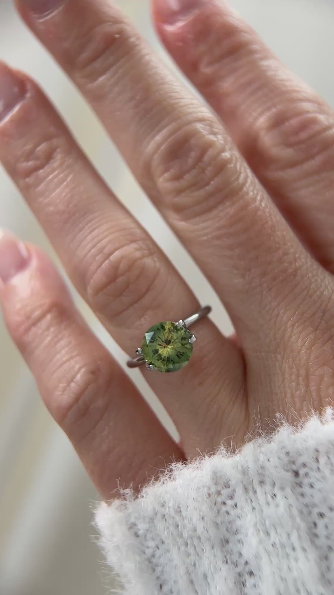 2.49 CT Round Cut Green Sapphire