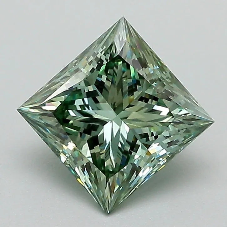 1.52ct Princess Lab Grown Diamond (Colour Fancy Vivid Green, Clarity VS1, IGI Certified)