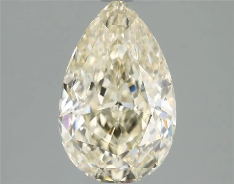 2.06ct Pear Lab Grown Diamond (Colour Fancy Yellow, Clarity VVS2, IGI Certified)