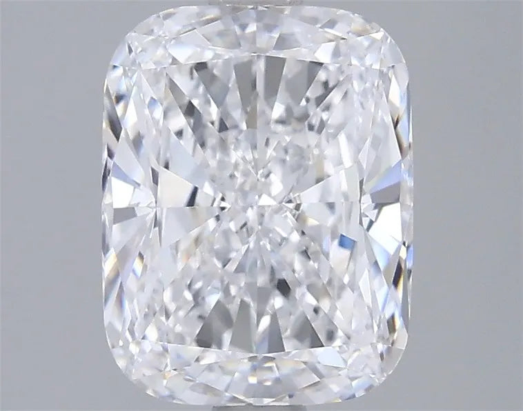2.50ct Cushion modified Lab Grown Diamond (Colour D, Clarity VVS2, IGI Certified)