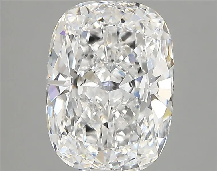 2.92ct Cushion modified Lab Grown Diamond (Colour D, Clarity VVS2, IGI Certified)