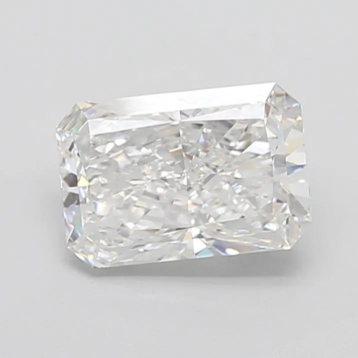 3.73ct Radiant Lab Grown Diamond (Colour E, Clarity IF, IGI Certified)