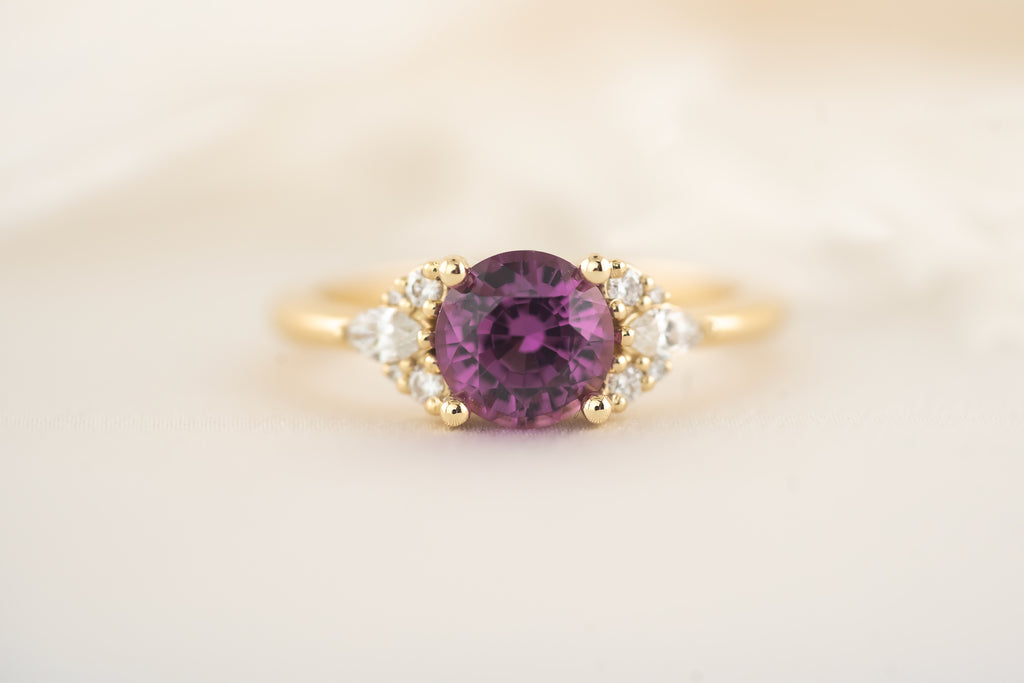 The Aya Ring | 1.64 CT Round Magenta Sapphire - Lavender Creek Gems 