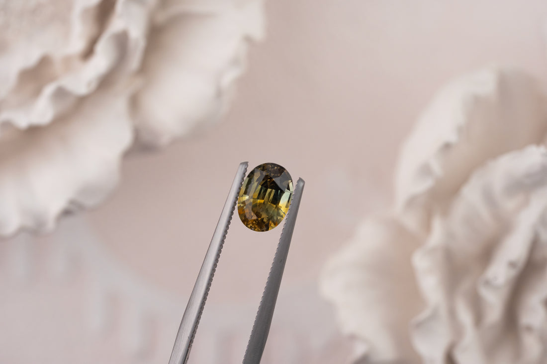 1.15 CT Oval Bicolor Montana Sapphire - Lavender Creek Gems 