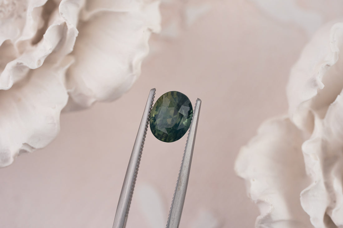 1.99 CT Oval Opalescent Green/Teal Sapphire