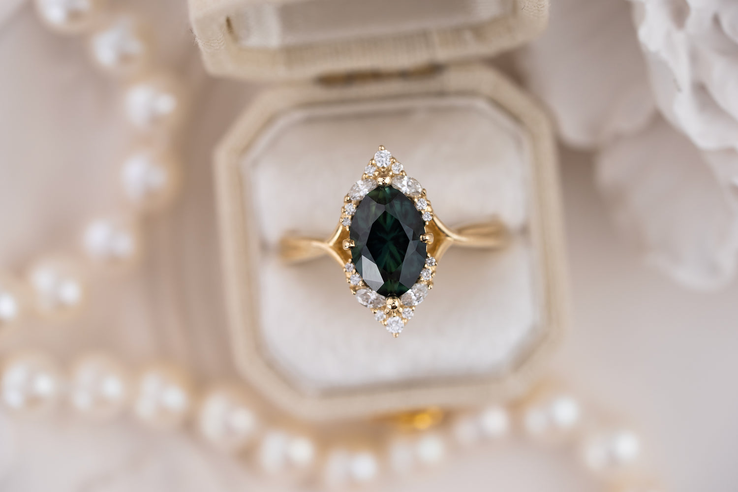 The Everlight Ring | 2.63 CT Oval Teal Green Sapphire - Lavender Creek Gems 