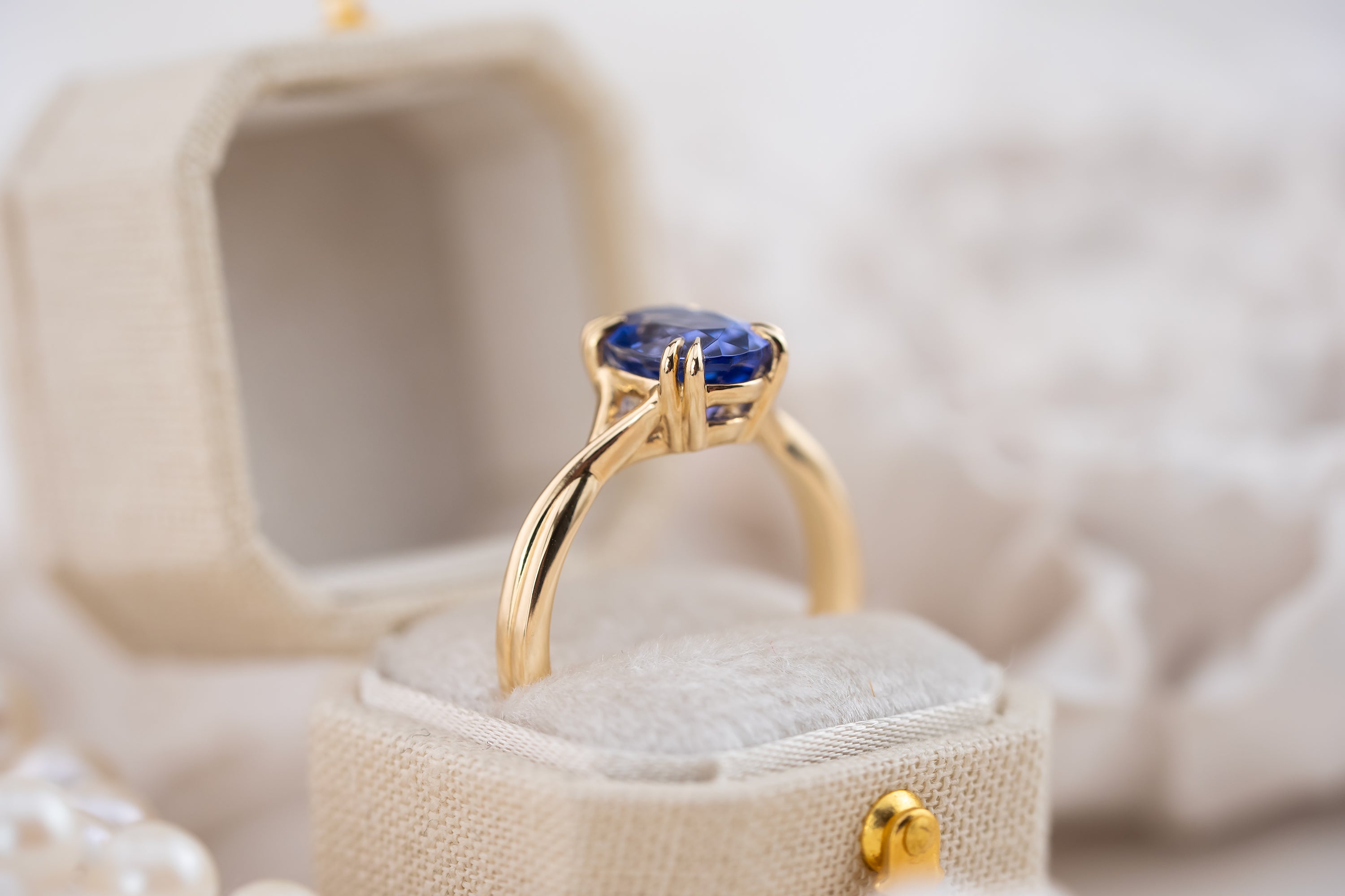 The Fates Ring | 2.23 CT Oval Tanzanite - Lavender Creek Gems 