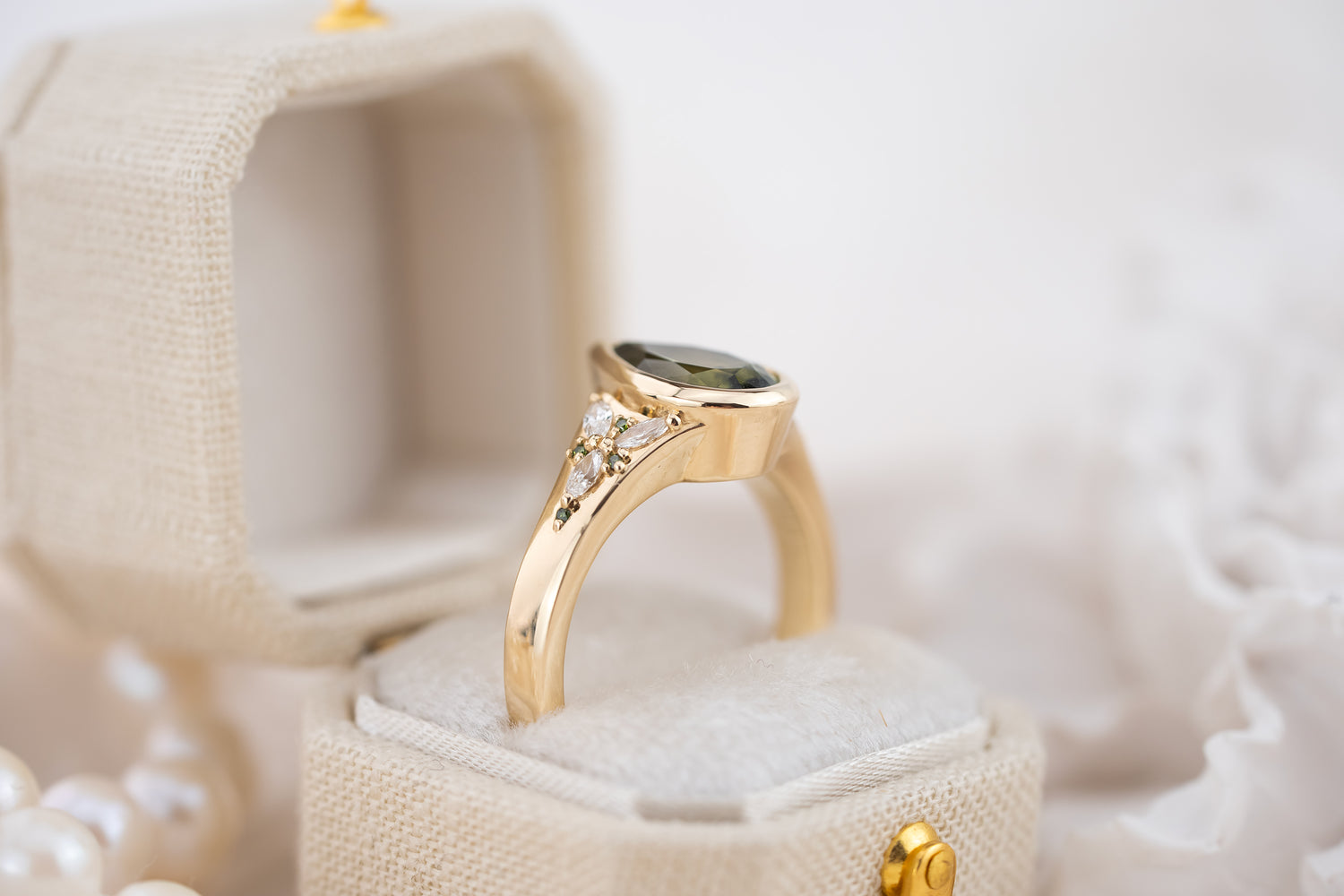 The Daylight Ring | 1.72 CT Pear Forest Green Sapphire - Lavender Creek Gems 