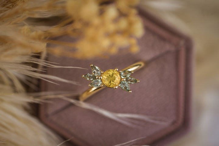 The Posy 0.3 CT Yellow Sapphire Ring