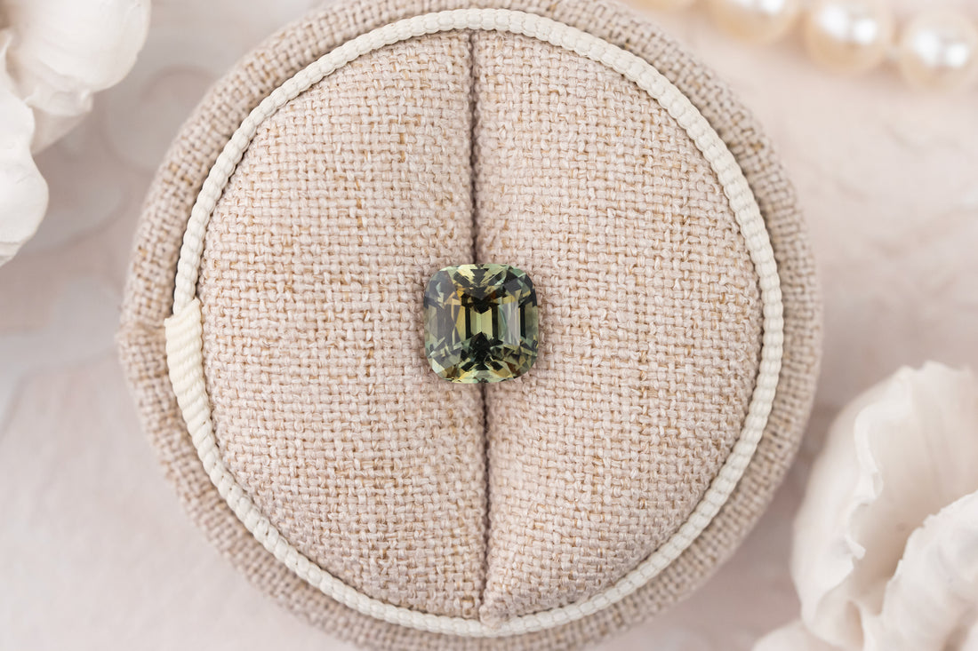 3.01 CT Cushion Bicolor Blue/Teal Sapphire - Lavender Creek Gems 