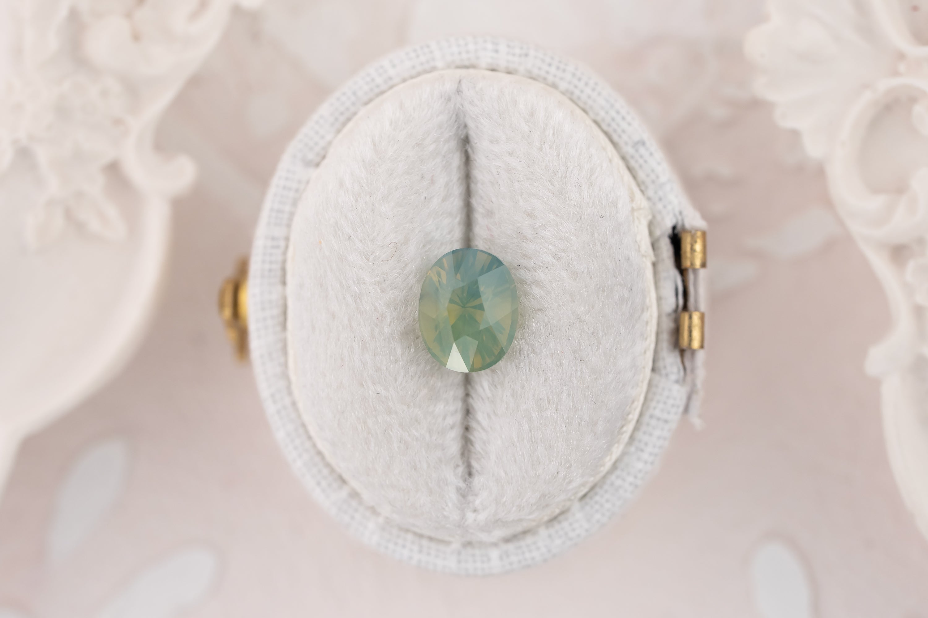 1.99 CT Oval Opalescent Pastel Mermaid Green Sapphire - Lavender Creek Gems 