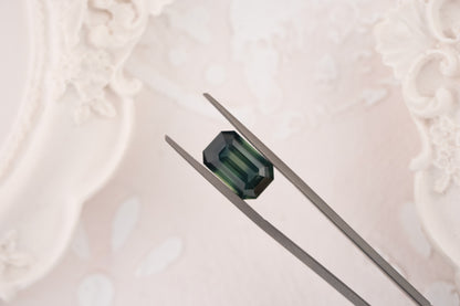4.49 CT Emerald Cut Deep Teal Bicolor Sapphire - Lavender Creek Gems 