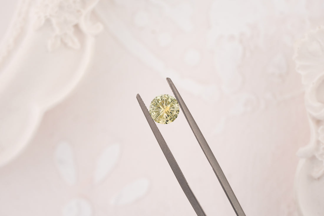 1.02 CT Round Starbrite™ Cut Light Green Bicolor Montana Sapphire - Lavender Creek Gems 