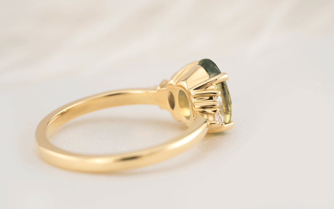 The Low Maeve Ring | 2.11 CT Oval Teal Green Sapphire - Lavender Creek Gems
