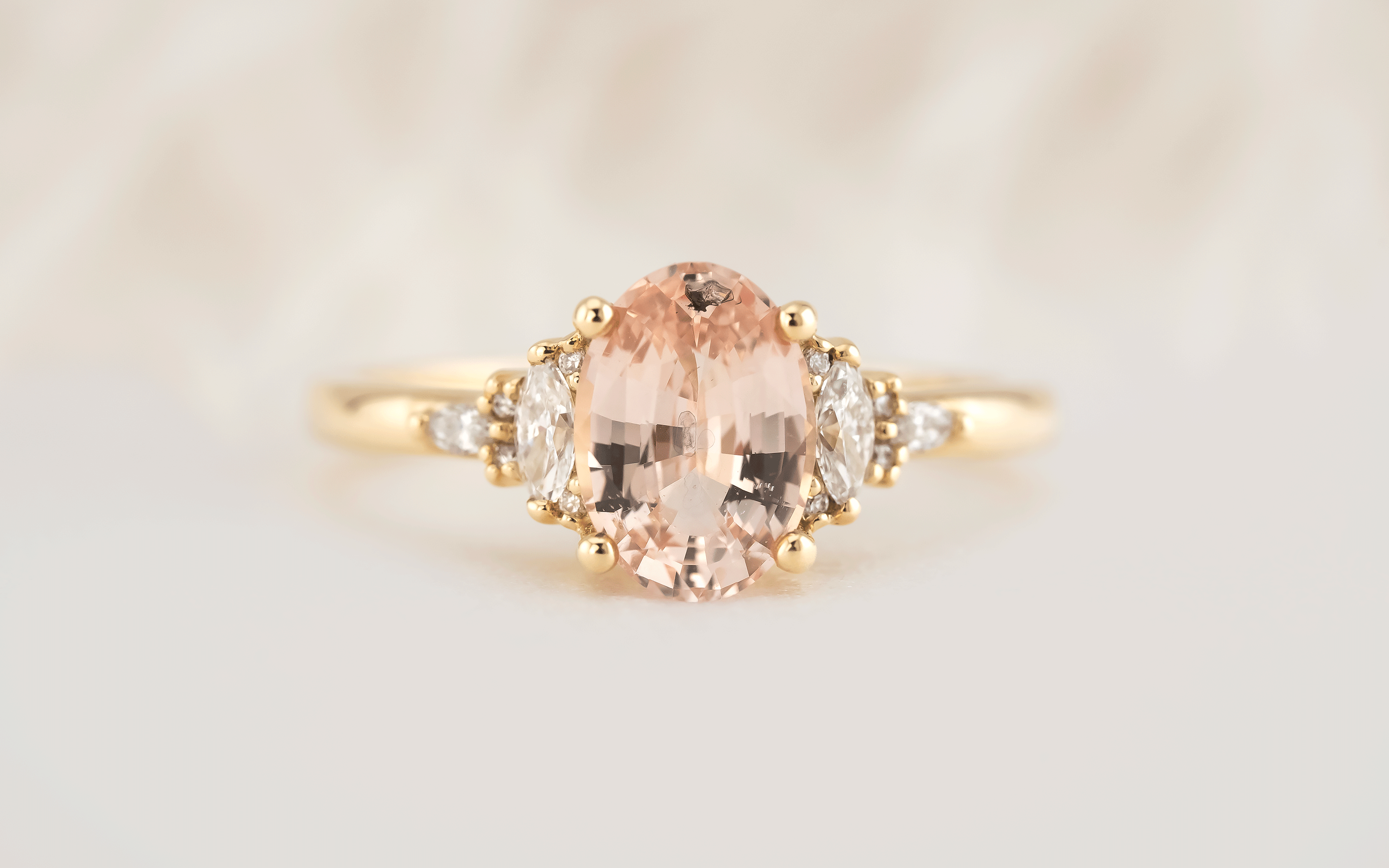 The Low Maeve Ring | 2.01 CT Oval Peach Sapphire - Lavender Creek Gems 
