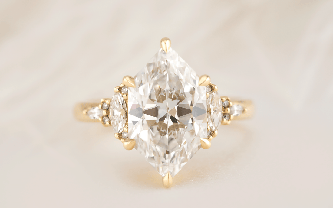 The Low Maeve Ring | 4.1 CT Duchess Diamond