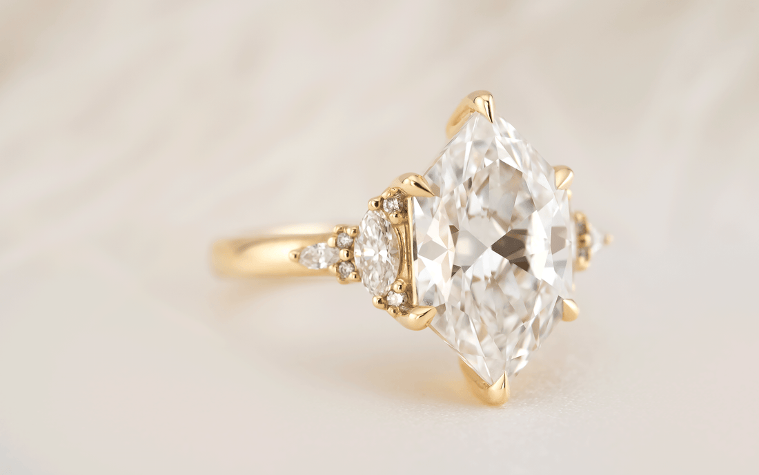 The Low Maeve Ring | 4.1 CT Duchess Diamond