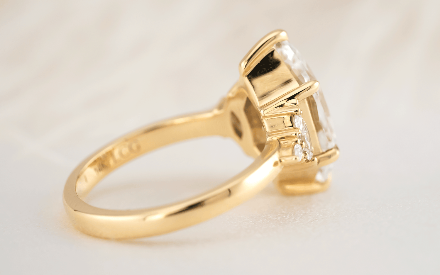 The Low Maeve Ring | 4.1 CT Duchess Diamond