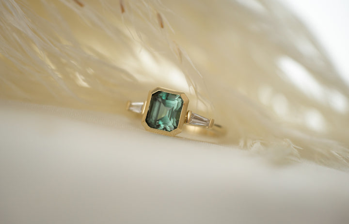 The Lyra 2.2 CT Ombre Teal Tourmaline Ring