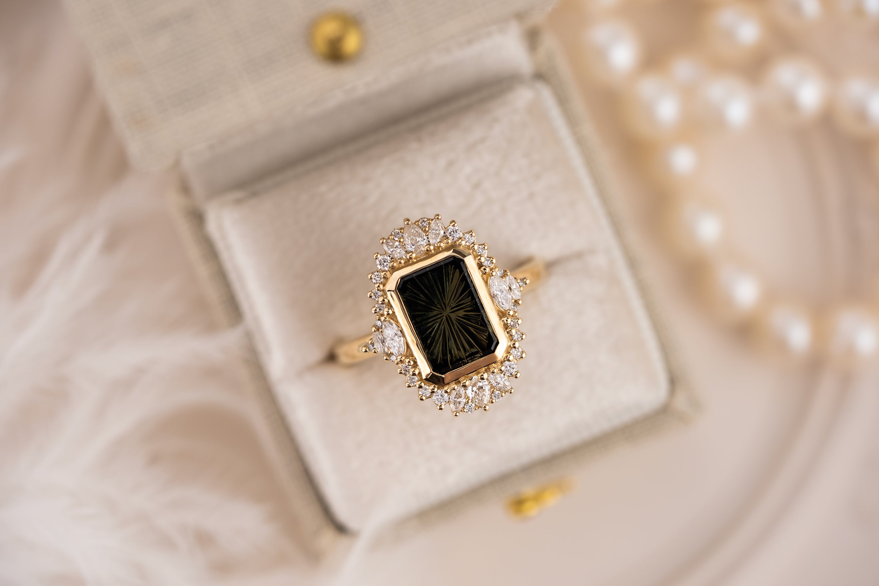 The Ethereal Ring | 2.69 CT Rectangular Starbrite™ Dark Green Bicolor Australian Sapphire - Lavender Creek Gems 