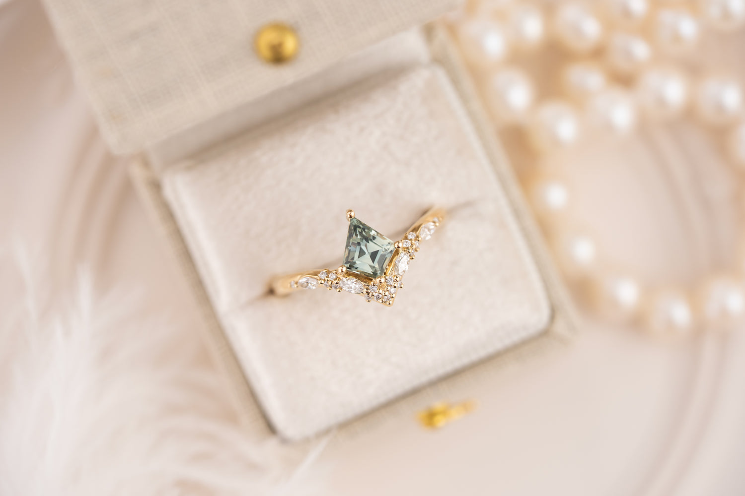 The Oracle Ring | 0.8 CT Kite Teal Sapphire - Lavender Creek Gems 