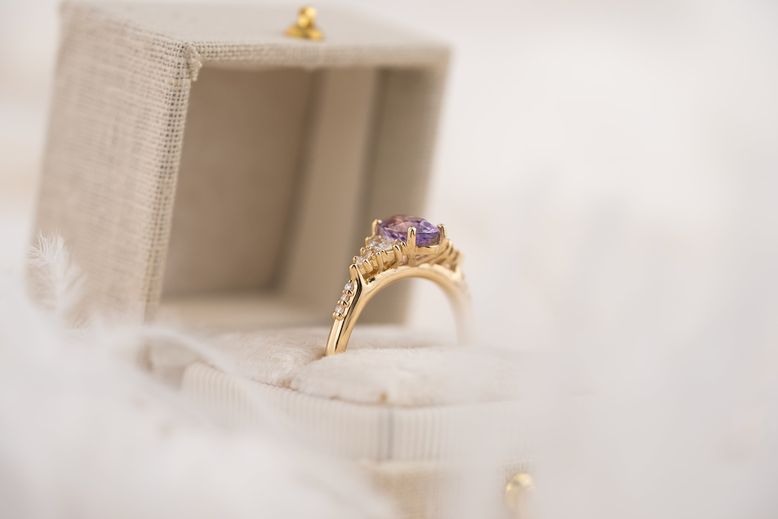 The Maeve Ring | 1.24 Oval Lavender Sapphire Maeve | Accented Shank - Lavender Creek Gems 