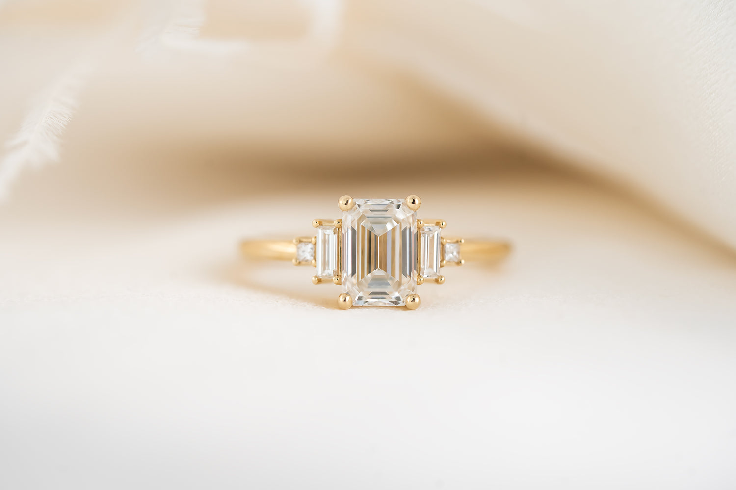 The Mira Ring | Emerald Cut Diamond