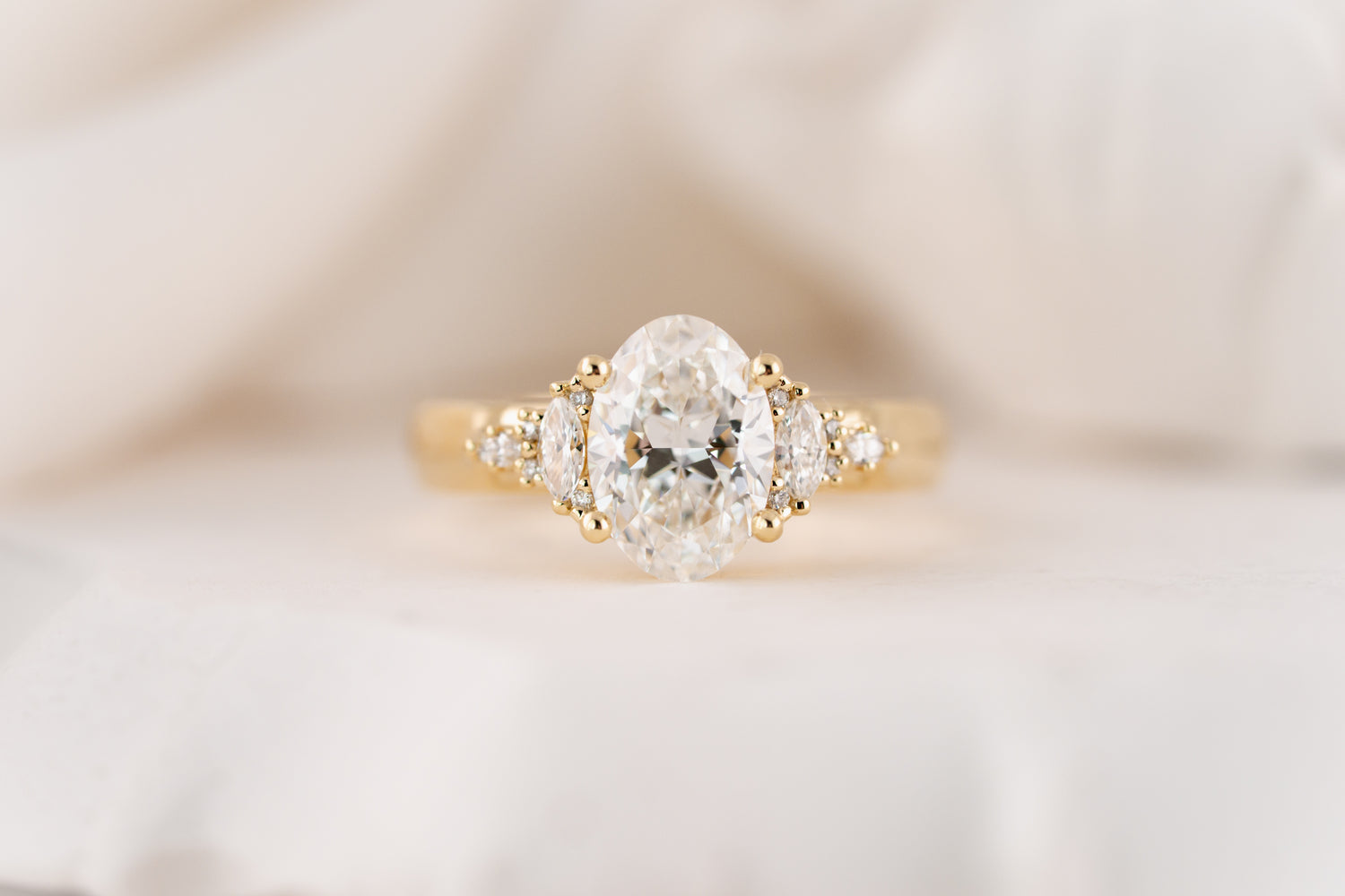 The Maeve Ring | 1.92 CT Oval Diamond - Wide Band
