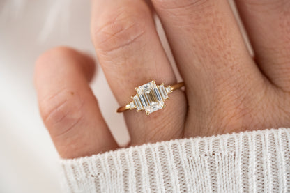 The Mira Ring | Emerald Cut Diamond