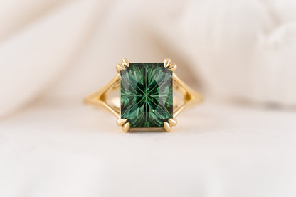 The Kismet Ring | 5.38 CT Rectangular Starbrite™ Teal Tourmaline