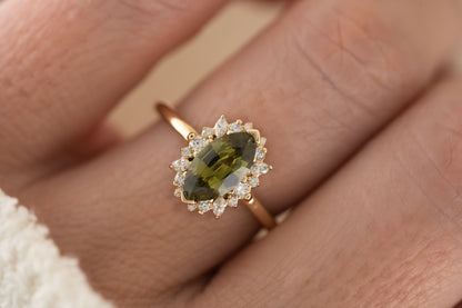 The Eleanor Ring | 1.5 CT Marquise Green Sapphire - Lavender Creek Gems 