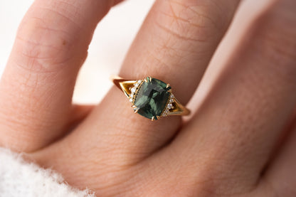 The Serendipity Ring | 2.57 CT Elongated Cushion Green Sapphire - Lavender Creek Gems 