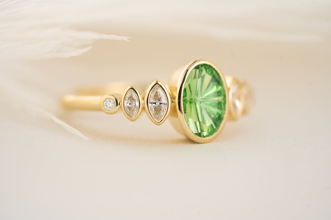 The Solstice Ring | 1.6 CT Oval Starbrite™ Tsavorite - Lavender Creek Gems 