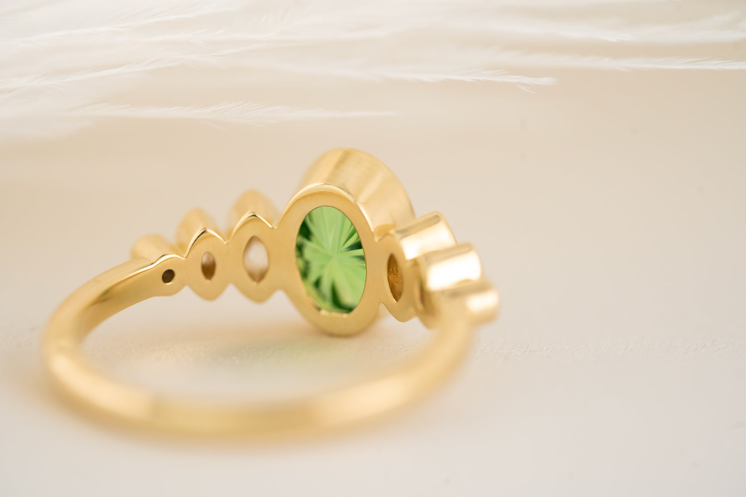 The Solstice Ring | 1.6 CT Oval Starbrite™ Tsavorite - Lavender Creek Gems 