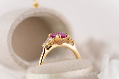 The Maeve Ring | 1.66 CT Oval Hot Pink Fantasy Sapphire - Lavender Creek Gems 