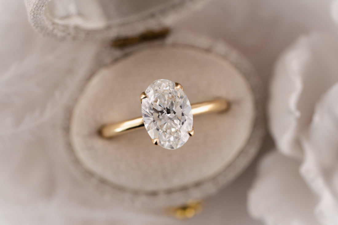The Secret Garden Ring | 2.5 CT Oval Diamond