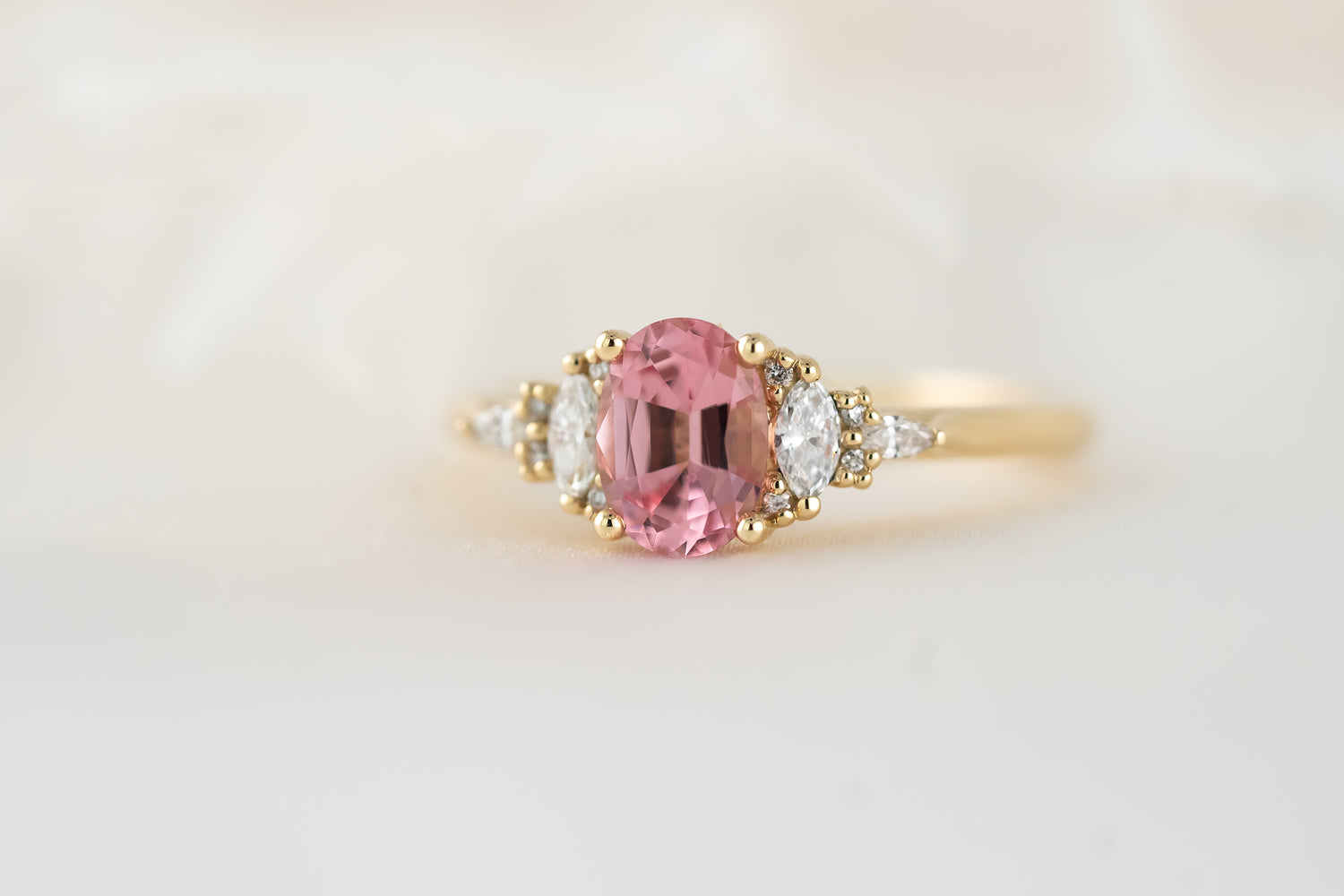 The Maeve Ring | 0.95 CT Oval Pink Spinel