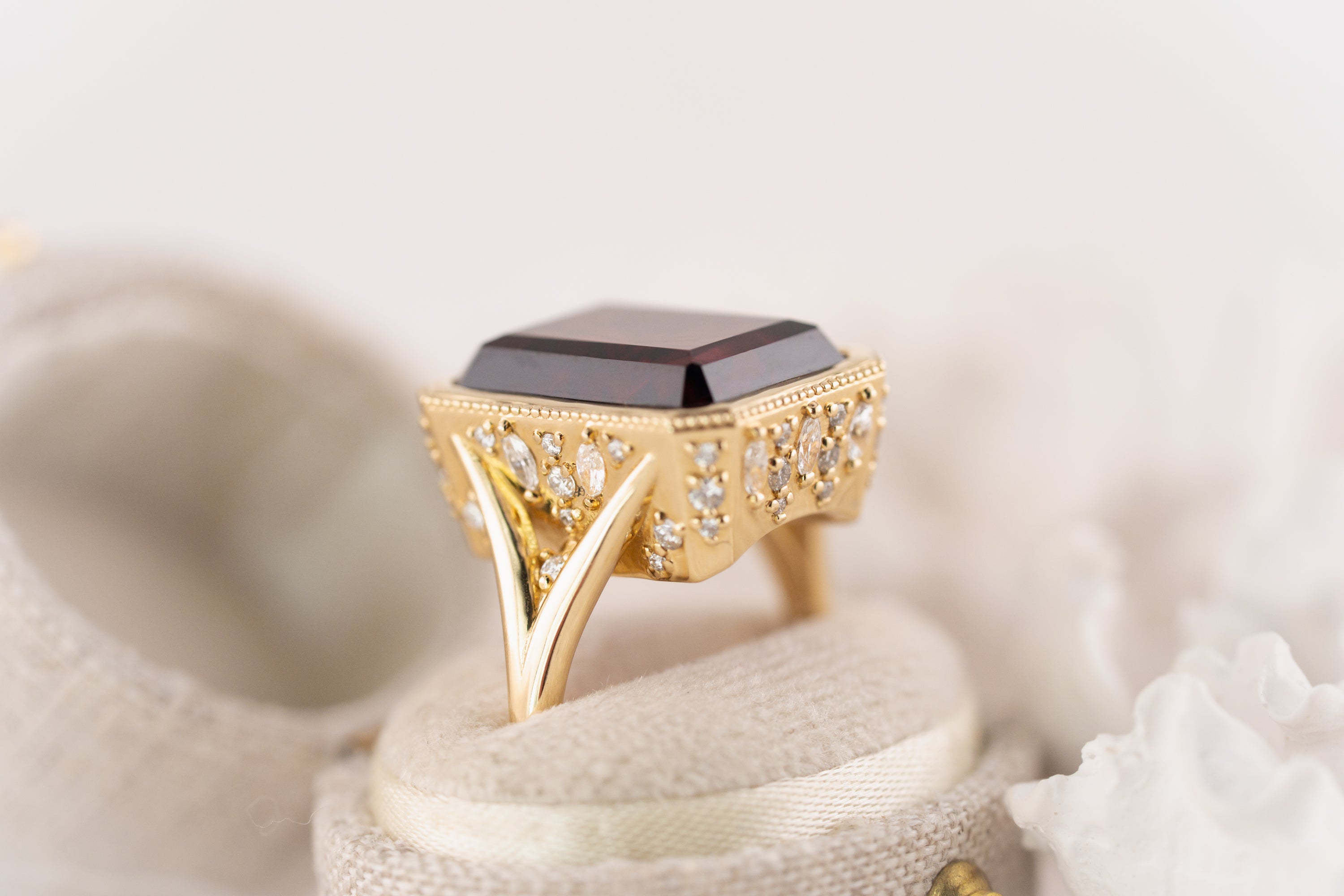 The Yahrin Ring | 14.6 CT Rectangular Starbrite™ Cut Rhodolite Garnet