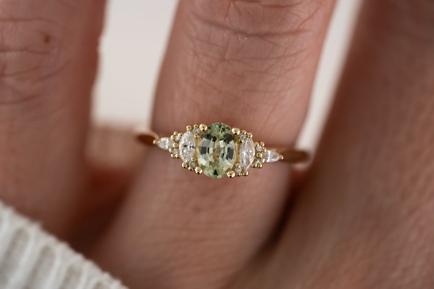 The Maeve Ring | 0.66 CT Oval Mint Green Sapphire