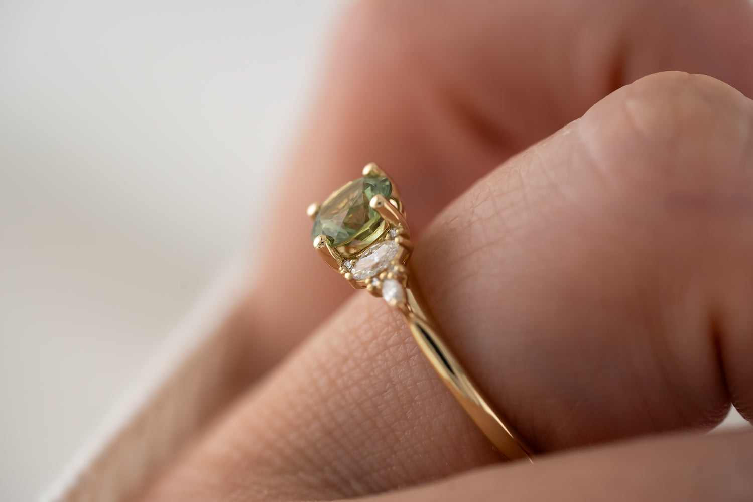 The Maeve Ring | 1.23 CT Round Teal Montana Sapphire