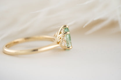 The Maeve Ring | 1 CT Pear Green Lab Diamond - Lavender Creek Gems 