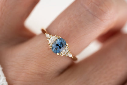 The Maeve Ring | 0.8 CT Oval Blue Sapphire