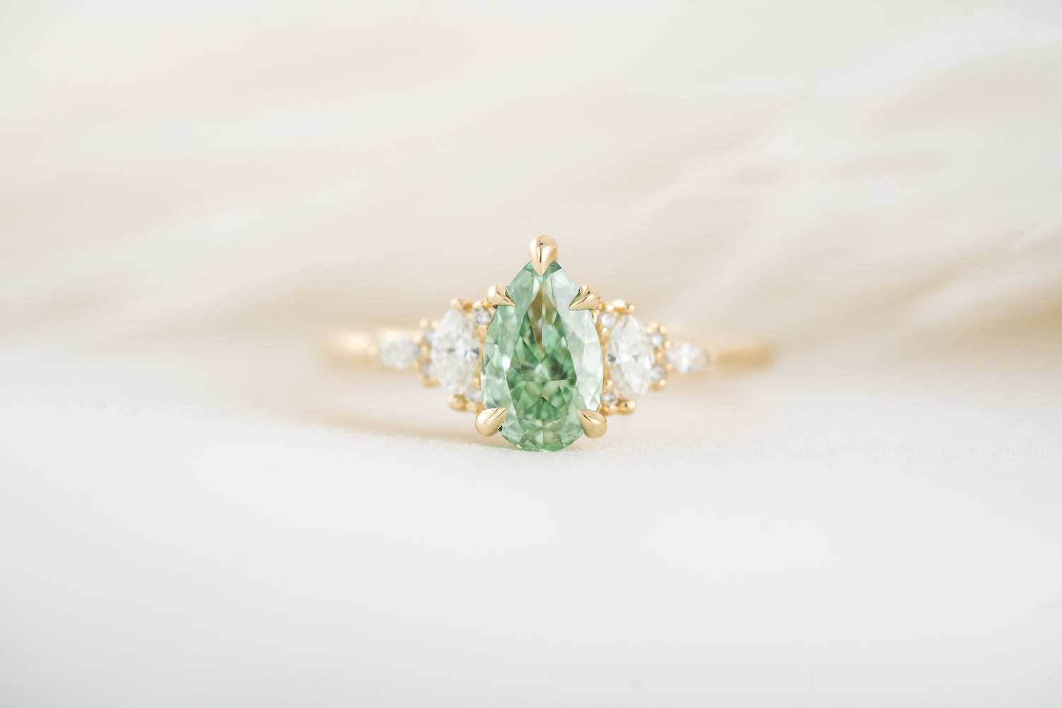 The Maeve Ring | 1 CT Pear Green Lab Diamond - Lavender Creek Gems 