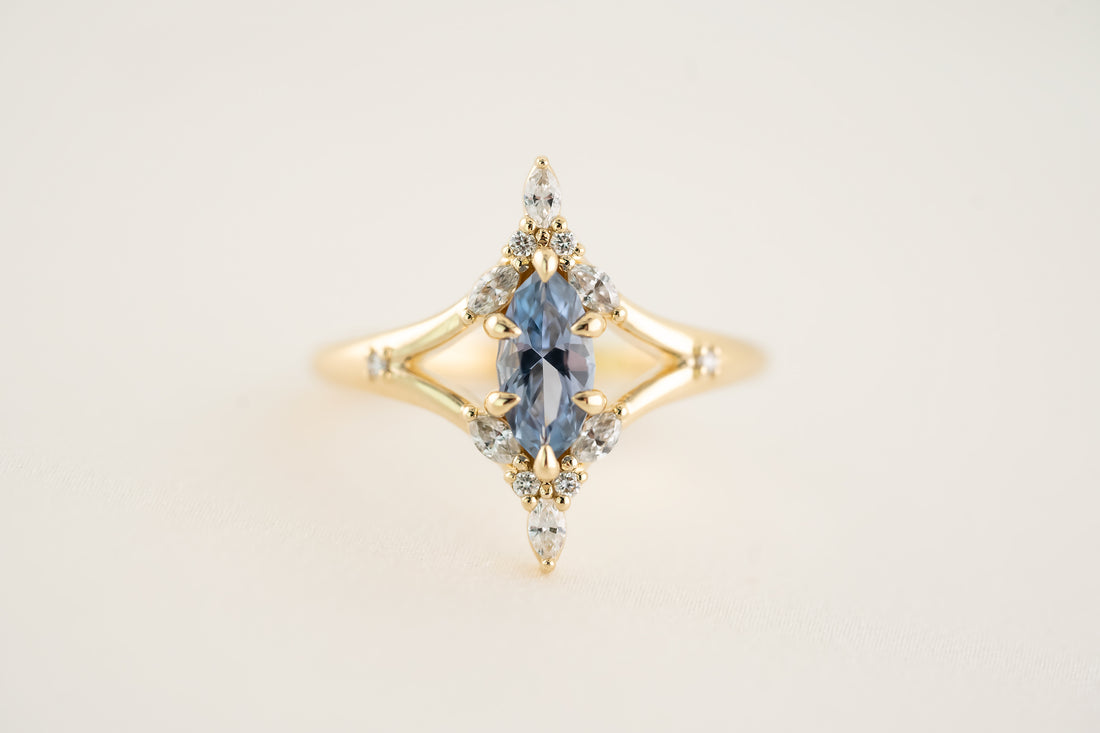 The Croía 0.67 CT Light Blue Sapphire Ring - Lavender Creek Gems 