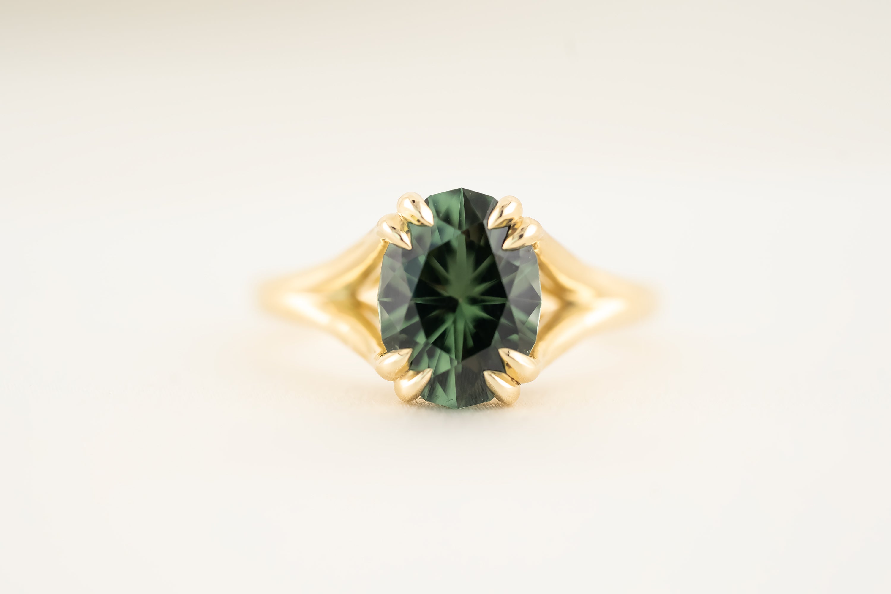 The Weaver Ring - 2.88 CT Oval Forest Green Tourmaline - Lavender Creek Gems 