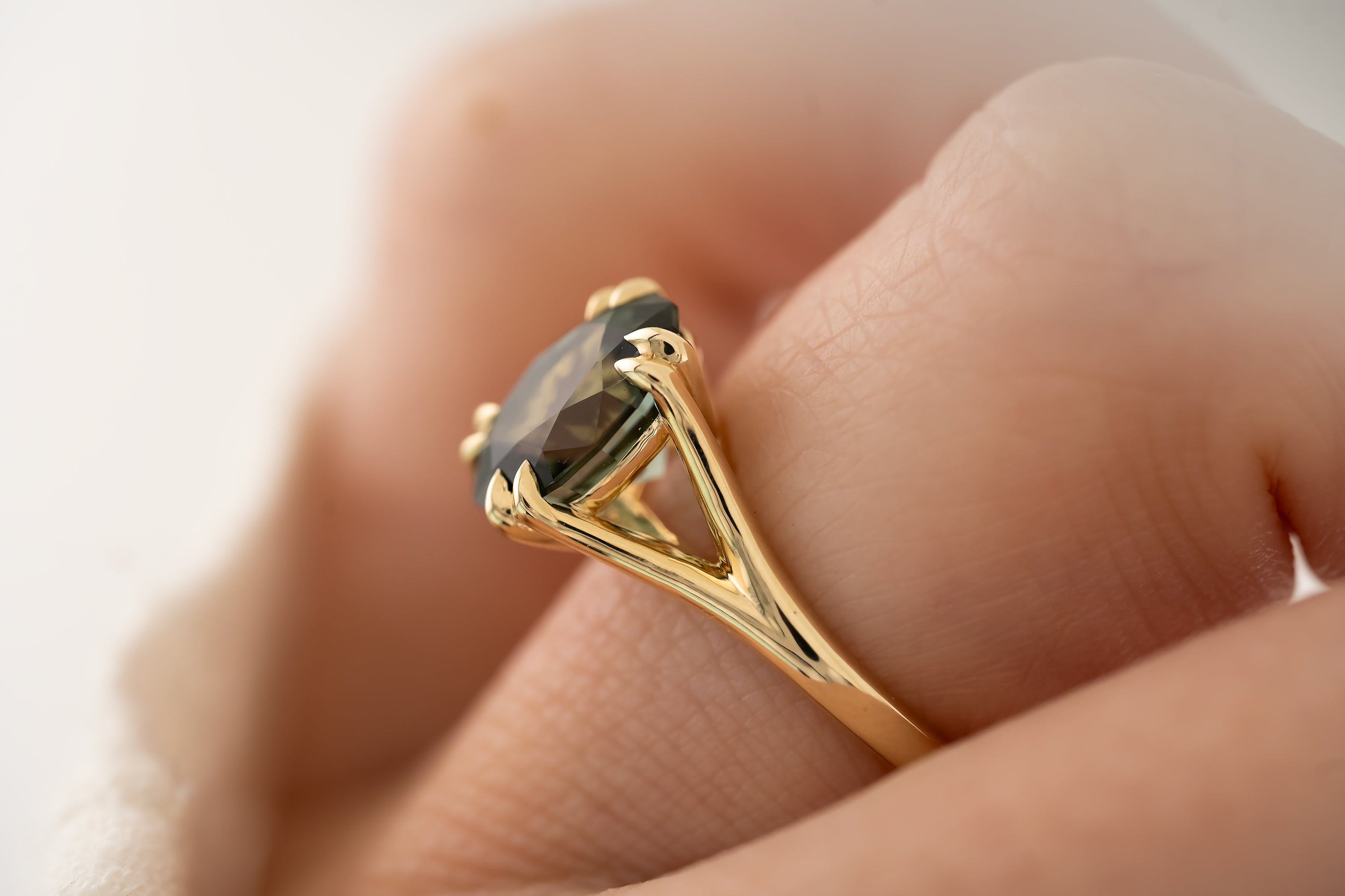 The Weaver Ring - 2.88 CT Oval Forest Green Tourmaline - Lavender Creek Gems 
