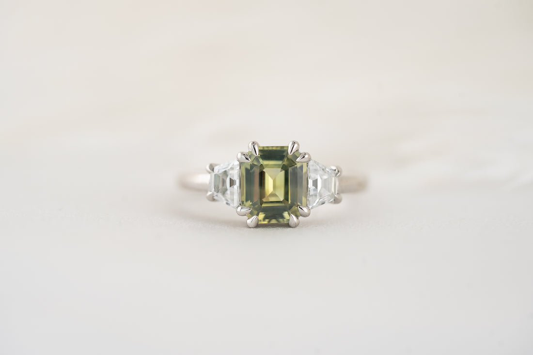 The Tría Ring | 1.9 CT Emerald Cut Green Sapphire - Lavender Creek Gems 