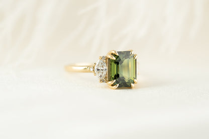 The Maren Ring | 3.99 CT Emerald Cut Green Sapphire